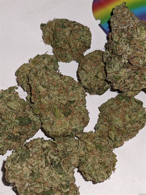 A child of two delicious and beautiful strains Zkittlez and Moonbow, Rainbow Belts is an evenly-balanced hybrid strain packed full of flavor and effects. . Rainbow belts strain seeds